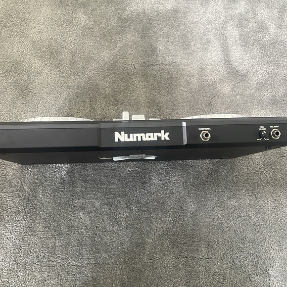 Numark iDJ3 - Picture 6 of 6